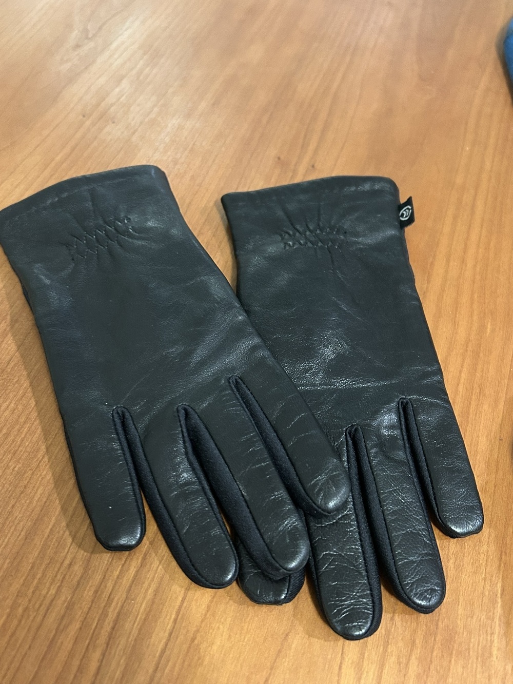 Isotoner Men's Black Tech Stretch Winter Gloves L/XL Leather
